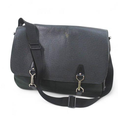 LOUIS VUITTON ルイヴィトン M30162 デルスー タイガ ショルダー