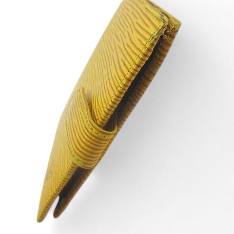 LOUIS VUITTON（ルイ・ヴィトン） エピ epi ポルト ビエ コンパクト