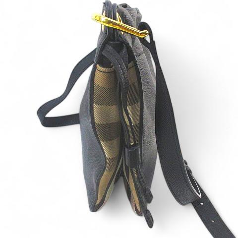 バーバリー ショルダーバッグ クロスボディ ノバチェック ロゴプレート 刻印 バーバリー ショルダーバッグ クロスボディ ノバチェック ロゴプレート