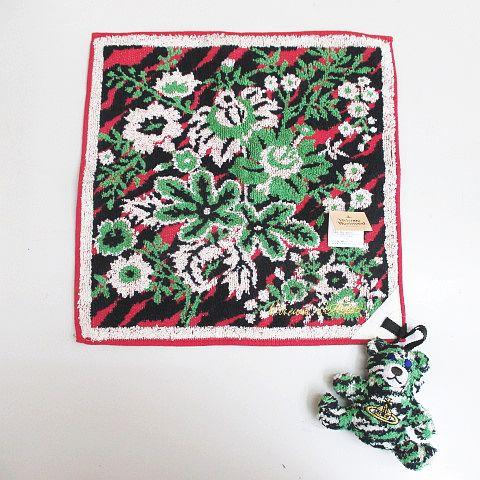 Vivienne Westwood（ヴィヴィアンウエストウッド） 未使用品 フラワー