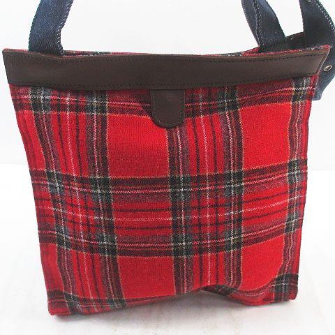 【美品】ファミリア　ショルダーバッグ　赤 ファミリア Familiar f dash ショルダーバッグ クロスボディ 斜めがけ