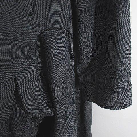 【中古】ジウ 慈雨 変形 デザイン コート ロング丈 40 灰系 グレー 総柄 ボタン ストレッチ 日本製 レディース ジウ 慈雨 変形 デザイン コート ロング丈 40 灰系 グレー 総柄 ボタン