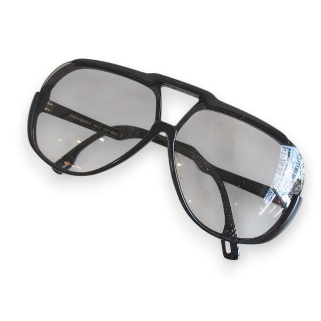 Yves Saint Laurent（イヴ・サンローラン） ティアドロップ型