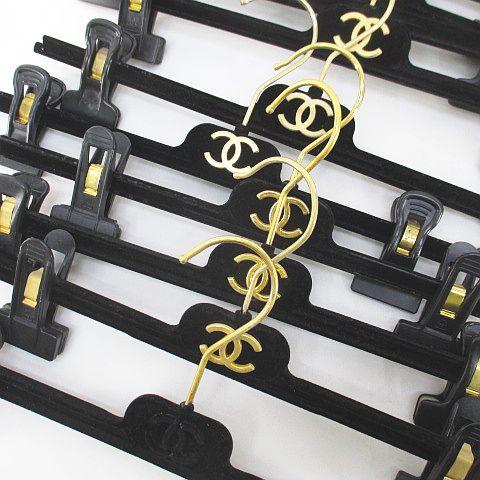 【CHANEL】ハンガー　ブラック CHANEL（シャネル） ハンガー11本セット パンツハンガー CCマーク ココ