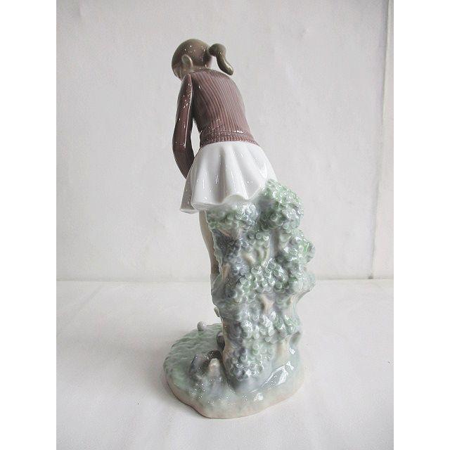 LLADRO リヤドロ フィギュリン 磁器人形 ナイスパット レディ