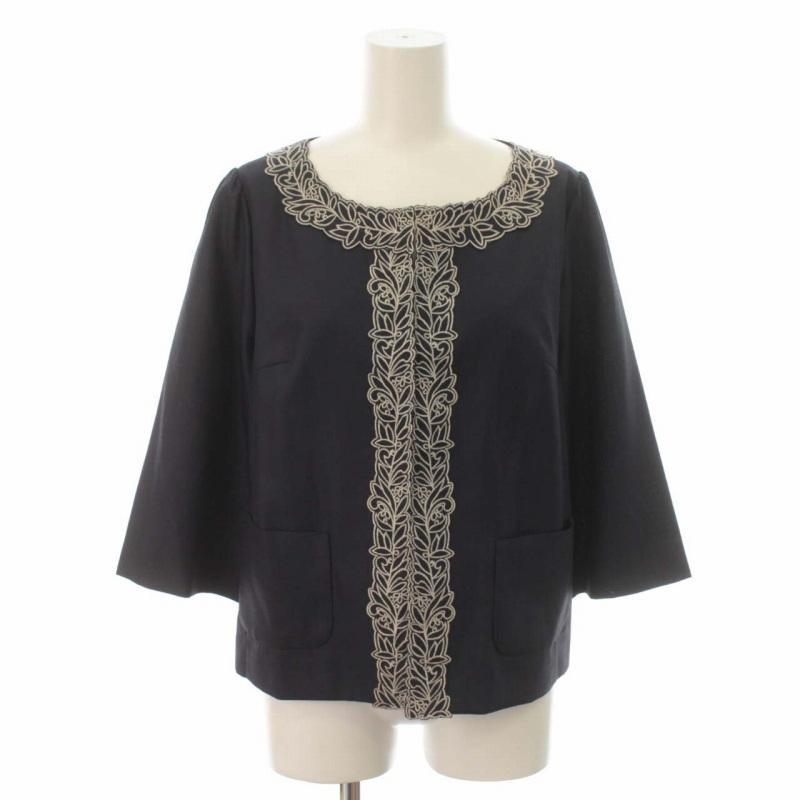 最大99％オフ！ 未使用 ローズティアラ リボン刺繍ノーカラー