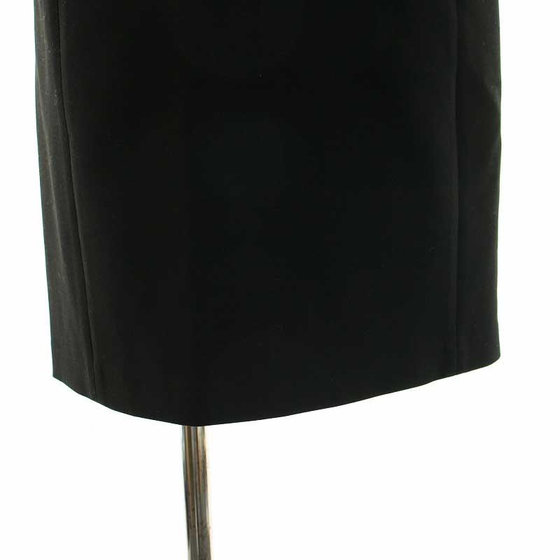 TARA JARMON〉タイトスカート