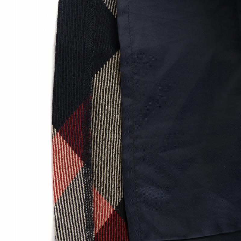 美品✨ブルーレーベルクレストブリッジ　チャーム付き　膝下フレアスカート　赤36 ブルーレーベルクレストブリッジ BLUE LABEL CRESTBRIDGE フレア