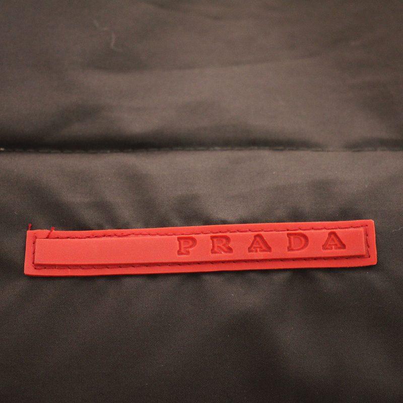 PRADA SPORT（プラダスポーツ） ナイロン ダウンマフラー マグネット式
