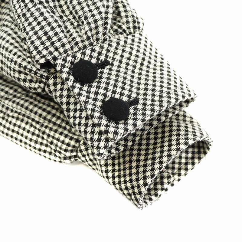 Rene（ルネ） 未使用品 Rene 22年製 中綿ジャケット キルティング