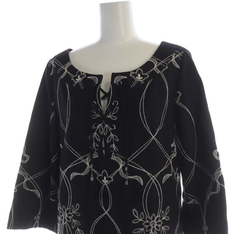 未使用品 グレースクラス タグ付き ワンピース ひざ丈 刺繍 花モチーフ