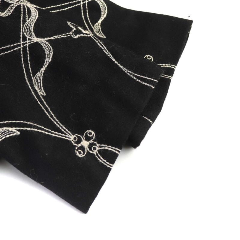 未使用品 グレースクラス タグ付き ワンピース ひざ丈 刺繍 花モチーフ