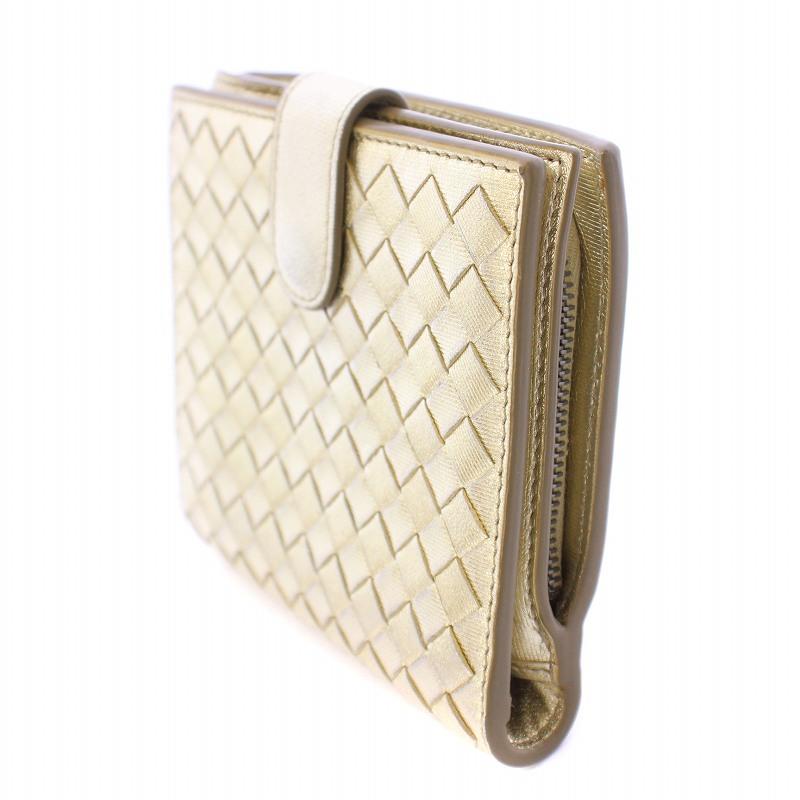BOTTEGA VENETA（ボッテガ・ヴェネタ） イントレチャート 二つ折り財布