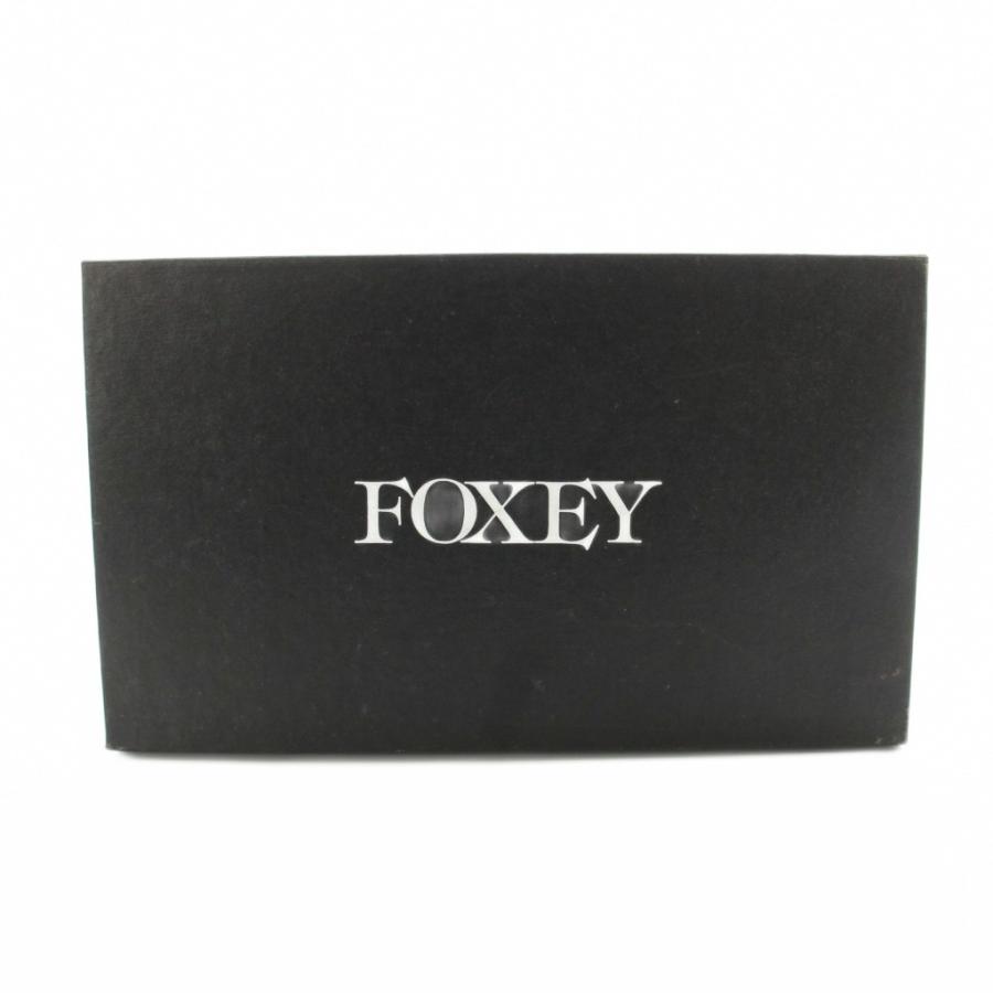 FOXEYベージュレザー×パテントパンプス36 FOXEYベージュレザー×パテントパンプス36 - メルカリ