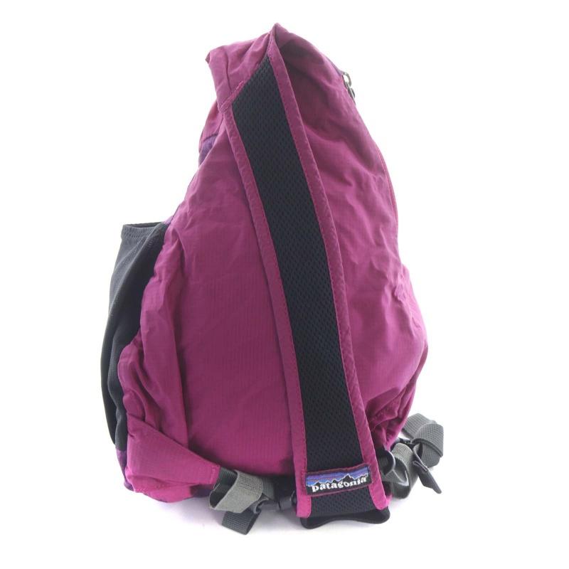 【超美品】Patagonia ボディバッグ パープル　ウルトラライト　ミニ 人気急上昇の【超美品】Patagonia ボディバッグ パープル ウルトラ