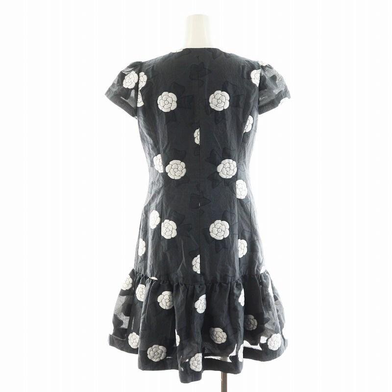 M's Gracy 大きいサイズ花柄ひざ丈ワンピース 半袖新品。 エムズグレイシー M'S GRACY ワンピース ひざ丈 半袖 花柄 36 黒