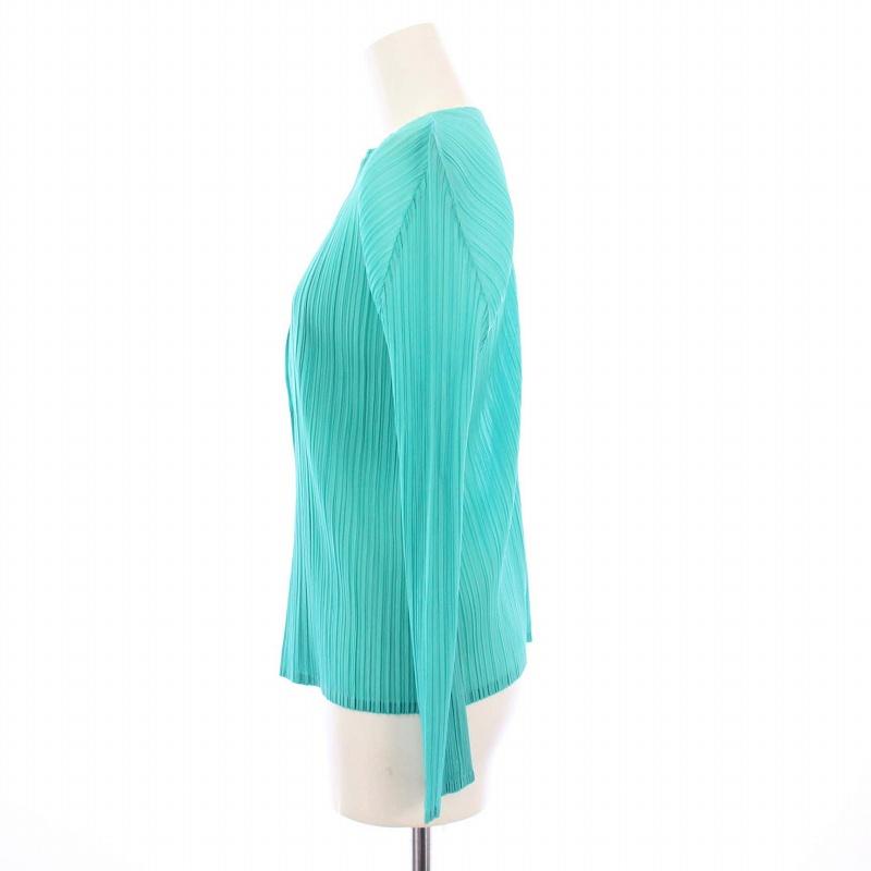 イッセイミヤケ　プリーツプリーズのノーカラージャケットです。 イッセイミヤケ☆プリーツプリーズ♪ノーカラージャケット☆黒