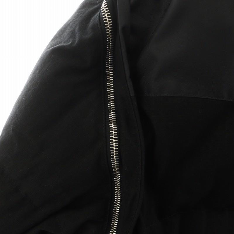 GUCCI（グッチ） ダウンジャケット ダウンベスト 2way ロゴワッペン