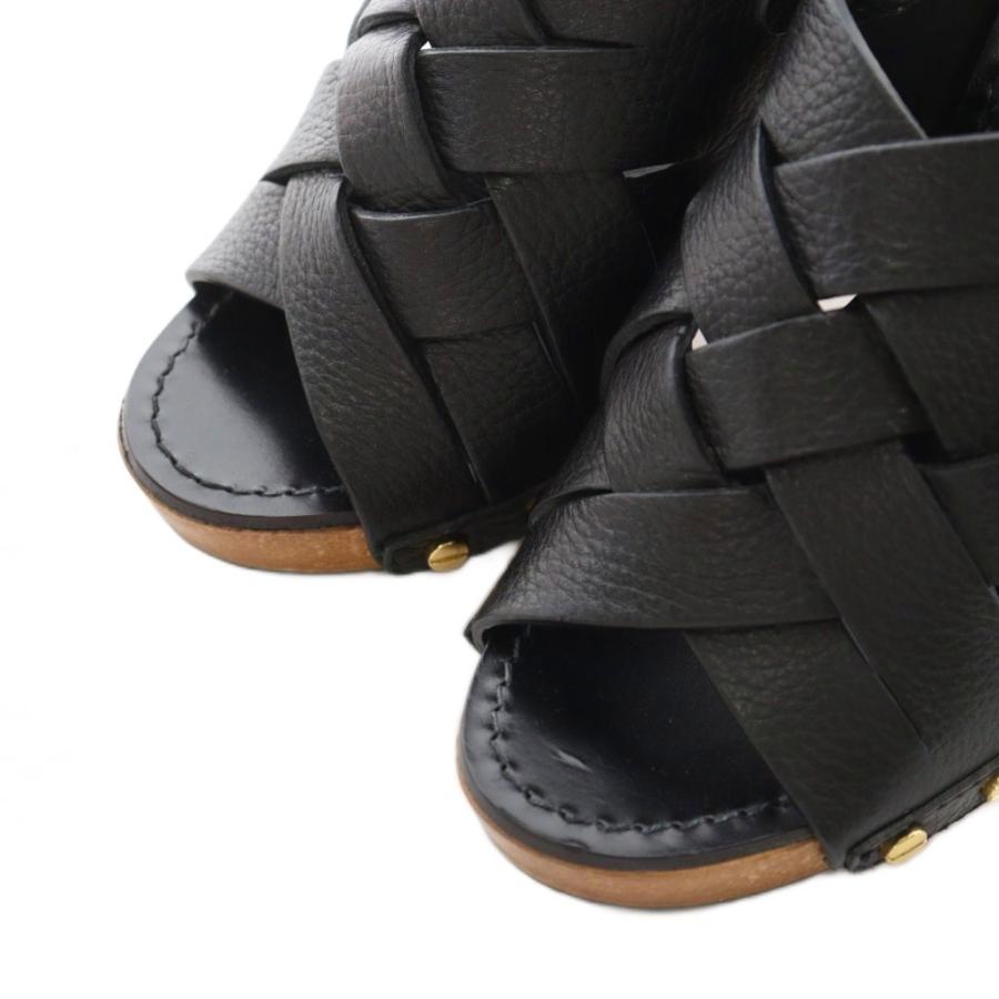 【Tory Burch】ブラックレザーサンダル ゴールド装飾付き Tory Burch】ブラックレザーサンダル ゴールド装飾付き 靴