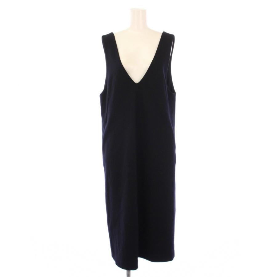 【美品】 23区　 大きいサイズ ウールワンピース オンワード Vネック 23区（ニジュウサンク） オンワード樫山 ウール圧縮スムース Vネック