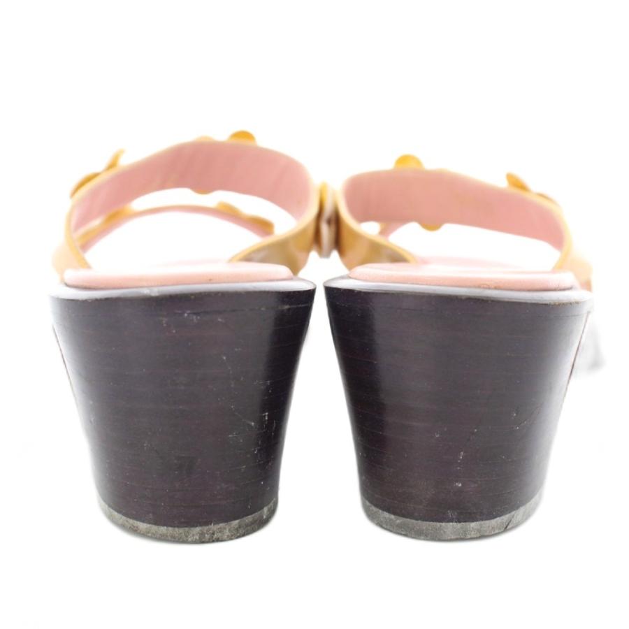 LOUIS VUITTON（ルイ・ヴィトン） ヴェルニフラワー サンダル スクエア