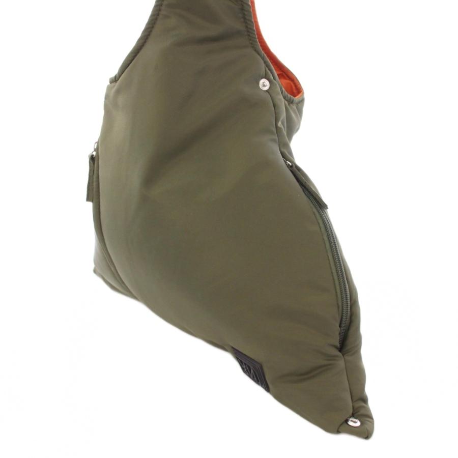アンスリード UN3D. 2WAY PADDED TRIANGLE BAG パッドトライアングル 