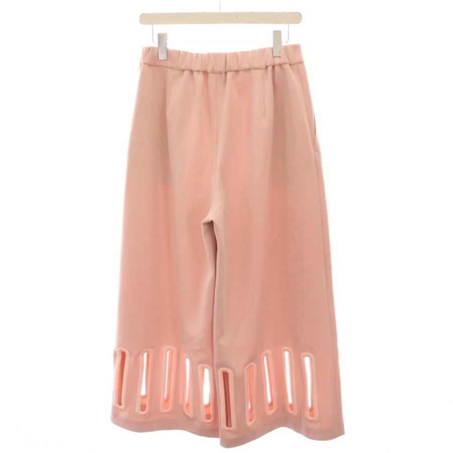 アドーア ADORE 24SS オーバルカットワークブラウス パンツ 