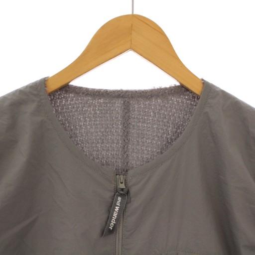 【中古】アンドワンダー アルファダイレクトベスト ジップアップ ショート丈 ストレッチ 切替 グレー 574-4241117 and wander（アンドワンダー） and wander alpha direct vest アルファ