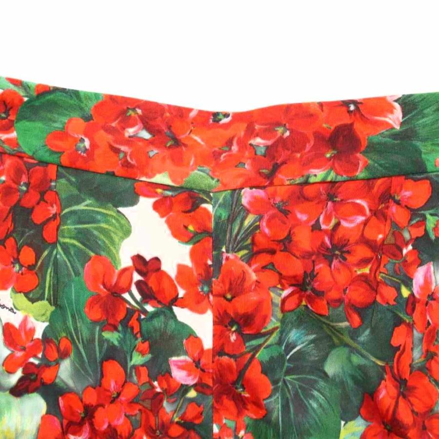 DOLCE&GABBANAドルガバ　レディース　花柄パンツ38 新品タグ付き DOLCE&GABBANAドルガバ レディース 花柄パンツ38 新品タグ付き 花柄