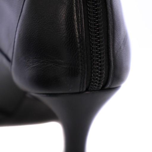 CHANEL（シャネル） ブーティ ショートブーツ オープントゥ レザー 37C