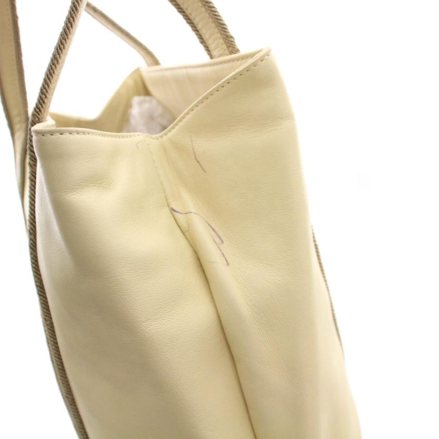 PRADA（プラダ） トートバッグ レザー ハンドバッグ アイボリー