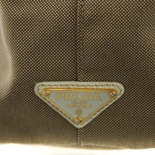 PRADA（プラダ） 三角プレート トライアングルロゴ トートバッグ