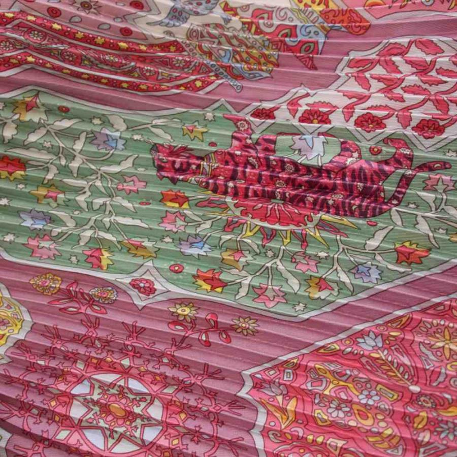 HERMES（エルメス） プリーツカレ Aux Portes du Palais 王宮の扉