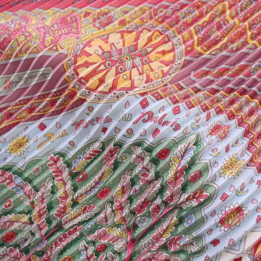 HERMES（エルメス） プリーツカレ Aux Portes du Palais 王宮の扉