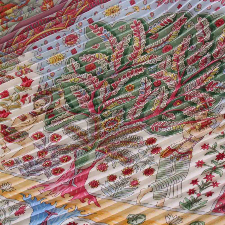 HERMES（エルメス） プリーツカレ Aux Portes du Palais 王宮の扉