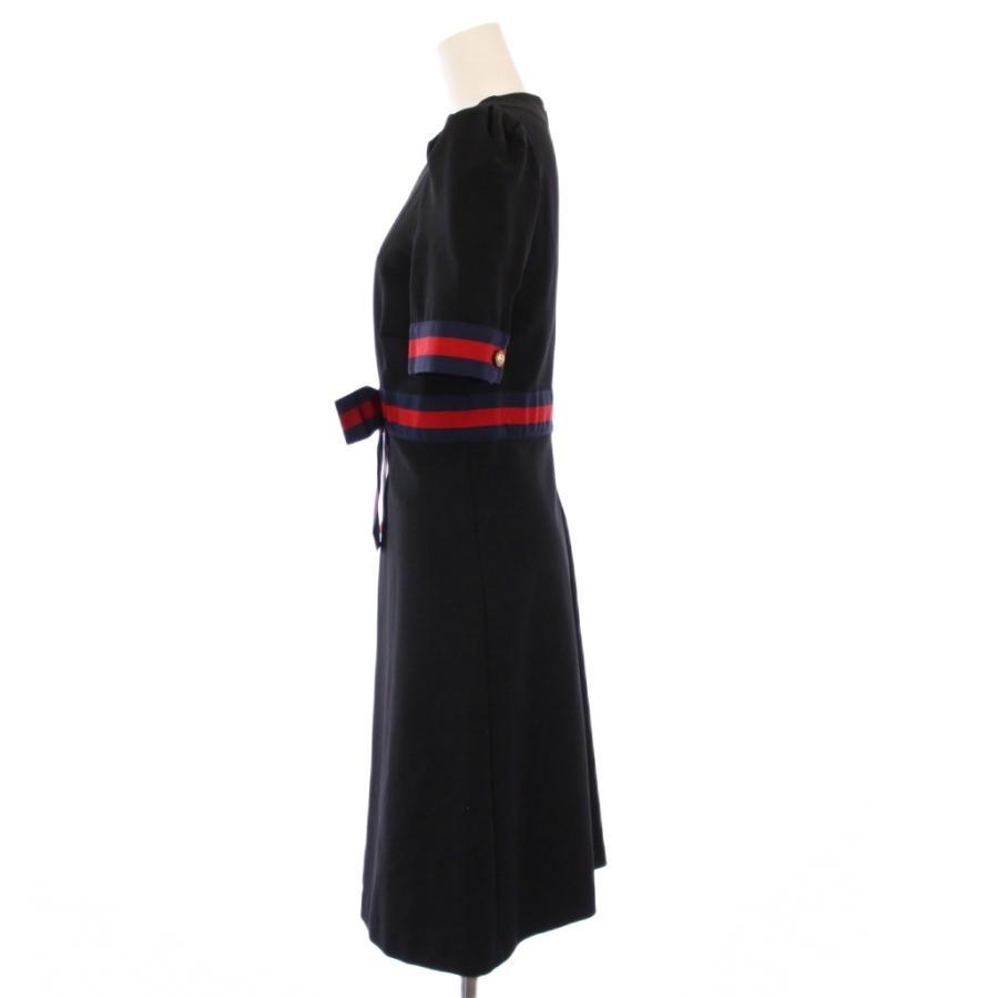 GUCCI ワンピース　黒　ひざ丈 GUCCI（グッチ） GUCCI Jersey V-neck Dress ジャージーVネック