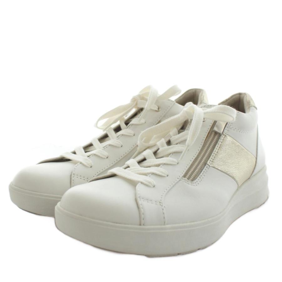 ASICS（アシックス） ペダラ PEDALA スニーカー シューズ 厚底 23.5cm