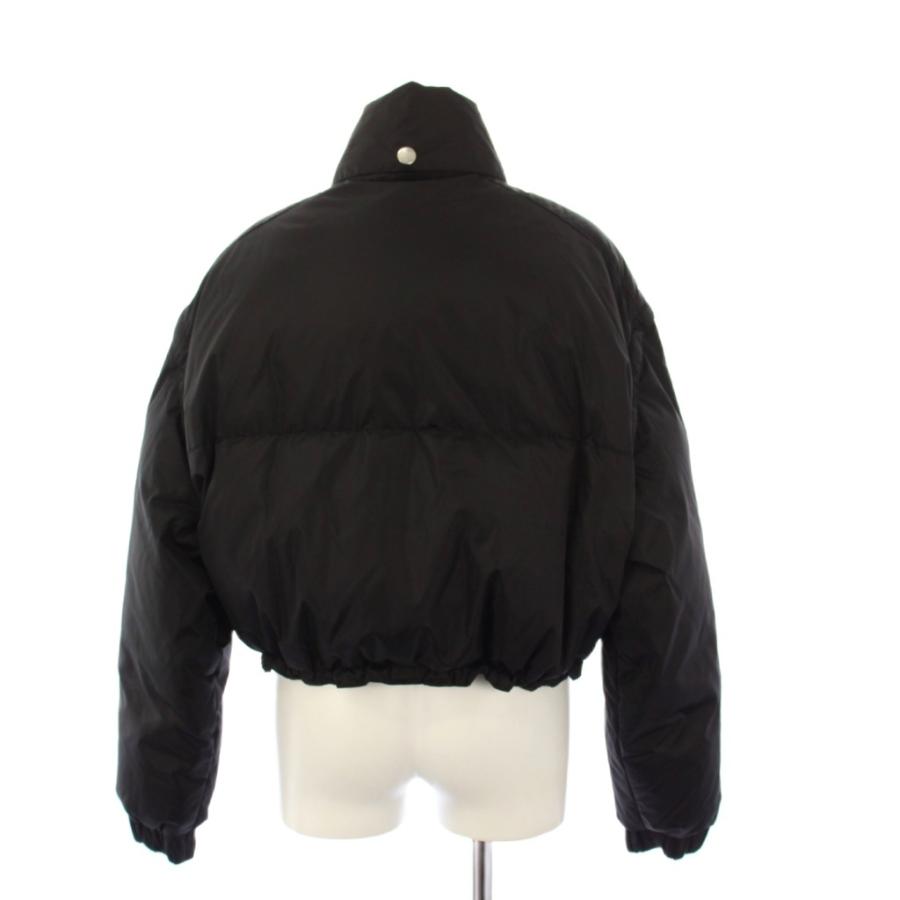 PRADA（プラダ） PRADA 23AW RE-NYLON トライアングルロゴ ダウン 