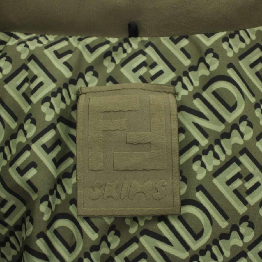 フェンディ FENDI × スキムス SKIMS ダウンジャケット ロゴ 総柄 アウター S カーキ FAN068 AGNR /AN48 レディース_2
