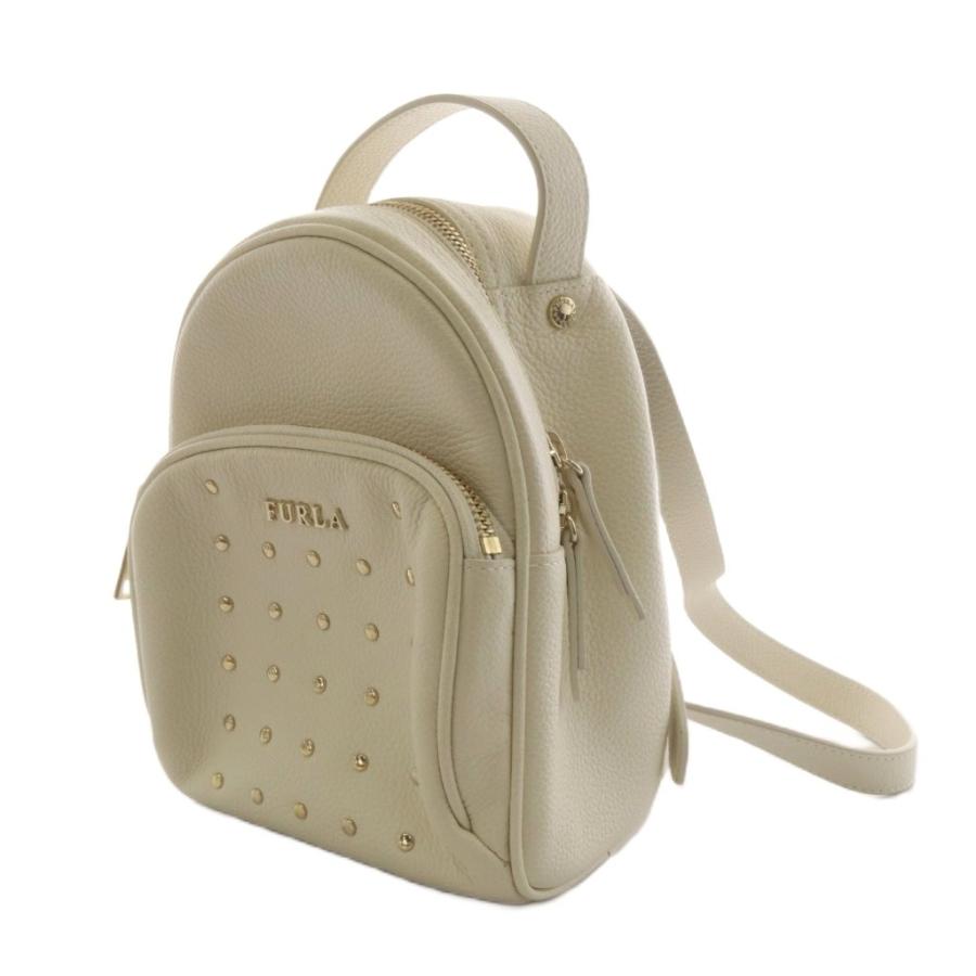 FURLA（フルラ） ミニリュックサック デイバッグ スタッズ レザー 白