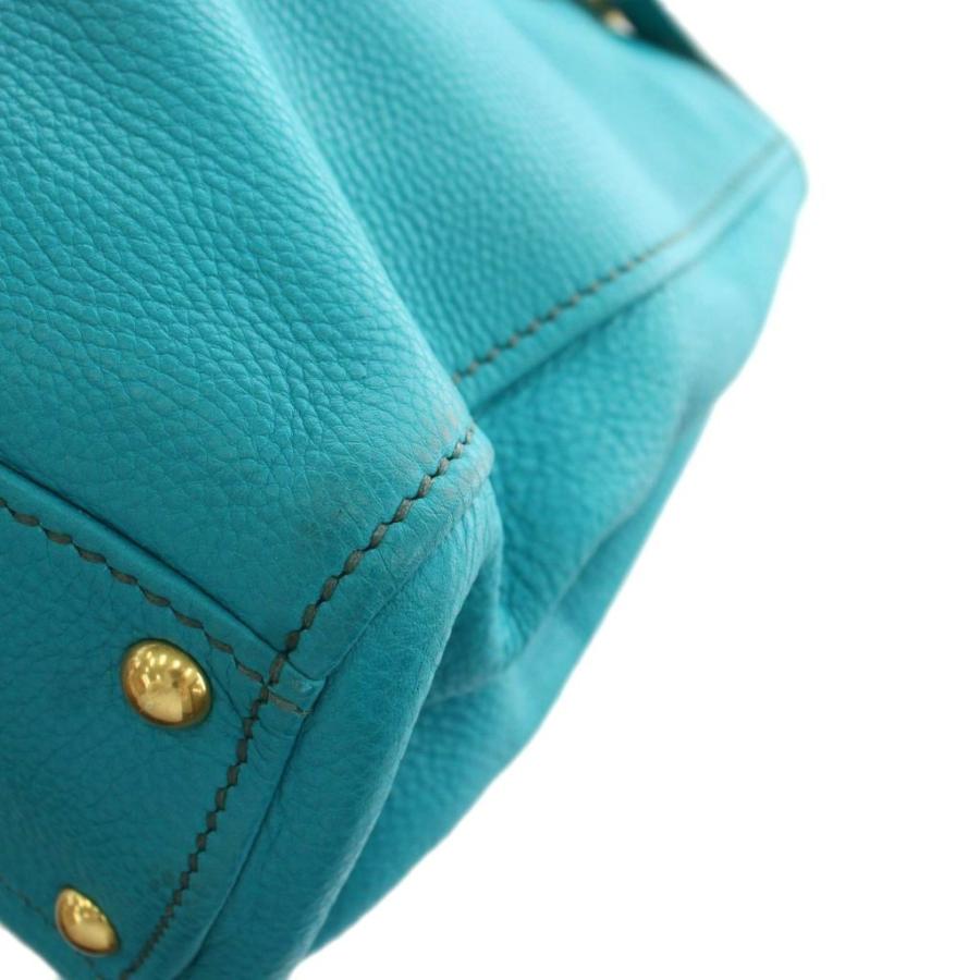 miu miu ミュウミュウ　エナメル　トートバッグ　ターコイズブルー　A4可 miu miu（ミュウミュウ） ヴィッテロカリブ VITELLO CARIBU トート