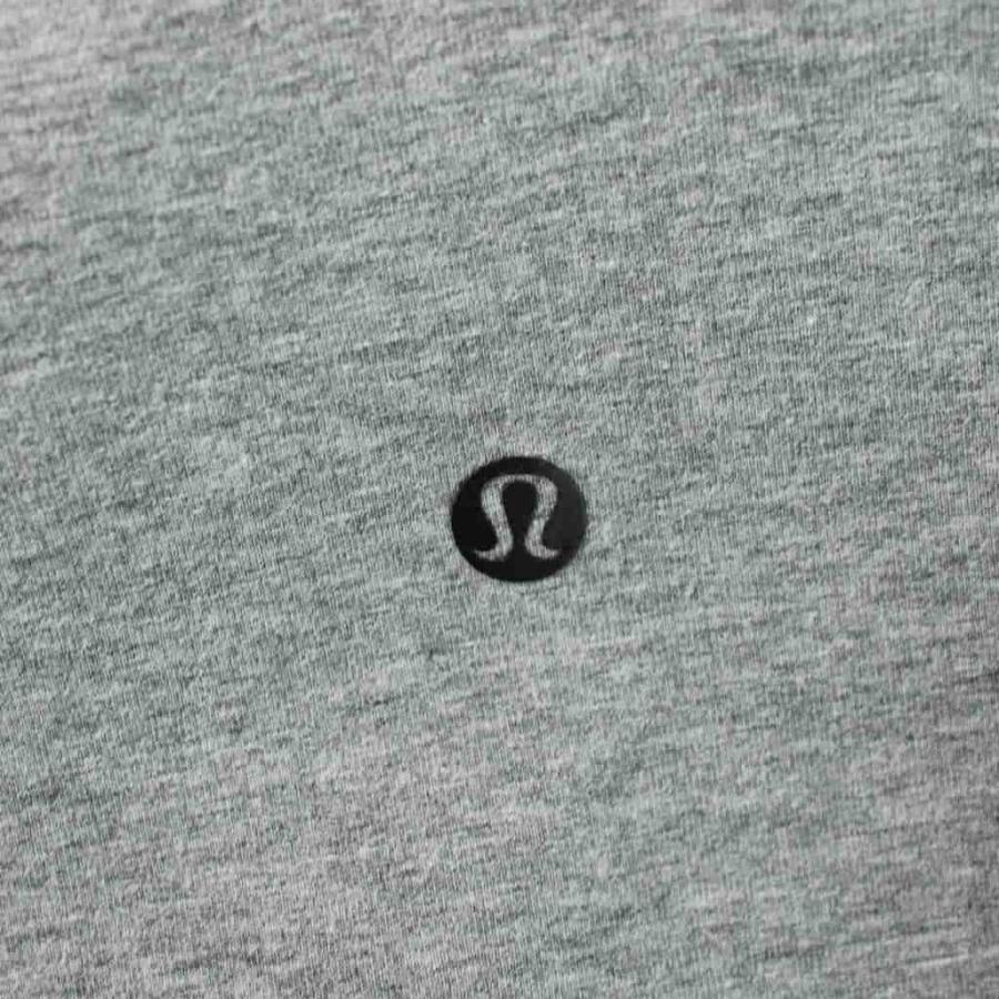 ルルレモン lululemon ベスト 4 黒 ブラック フード付き ジップアップ