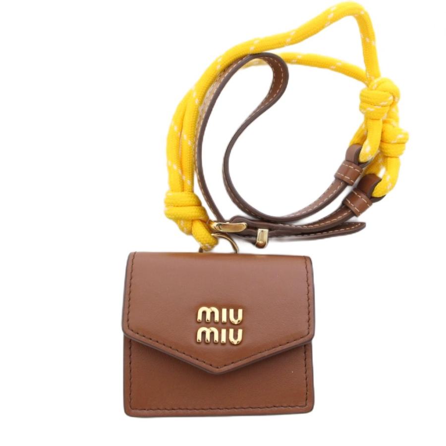 miu miu（ミュウミュウ） トリック ミニポーチ バッグチャーム AirPods