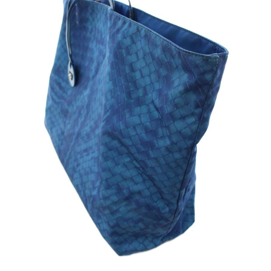 BOTTEGA VENETA（ボッテガ・ヴェネタ） イントレッチオ リュージョン