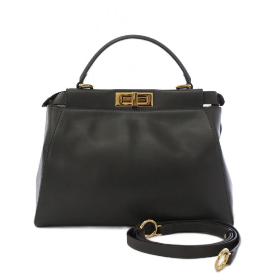 FENDI（フェンディ） ピーカブー レギュラー ナッパレザー 