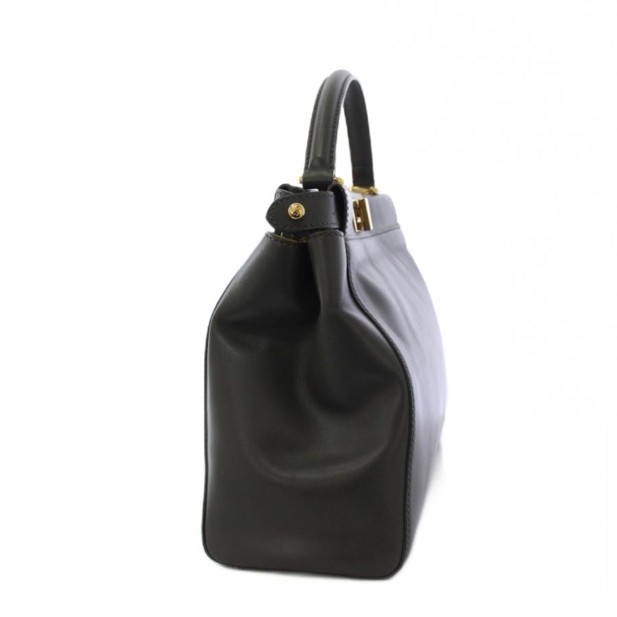 FENDI（フェンディ） ピーカブー レギュラー ナッパレザー 