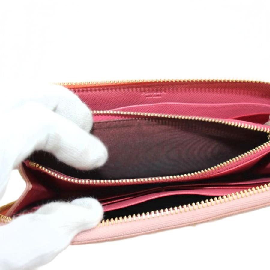 PRADA（プラダ） 長財布 ラウンドファスナー 小銭入れ レザー ピンク