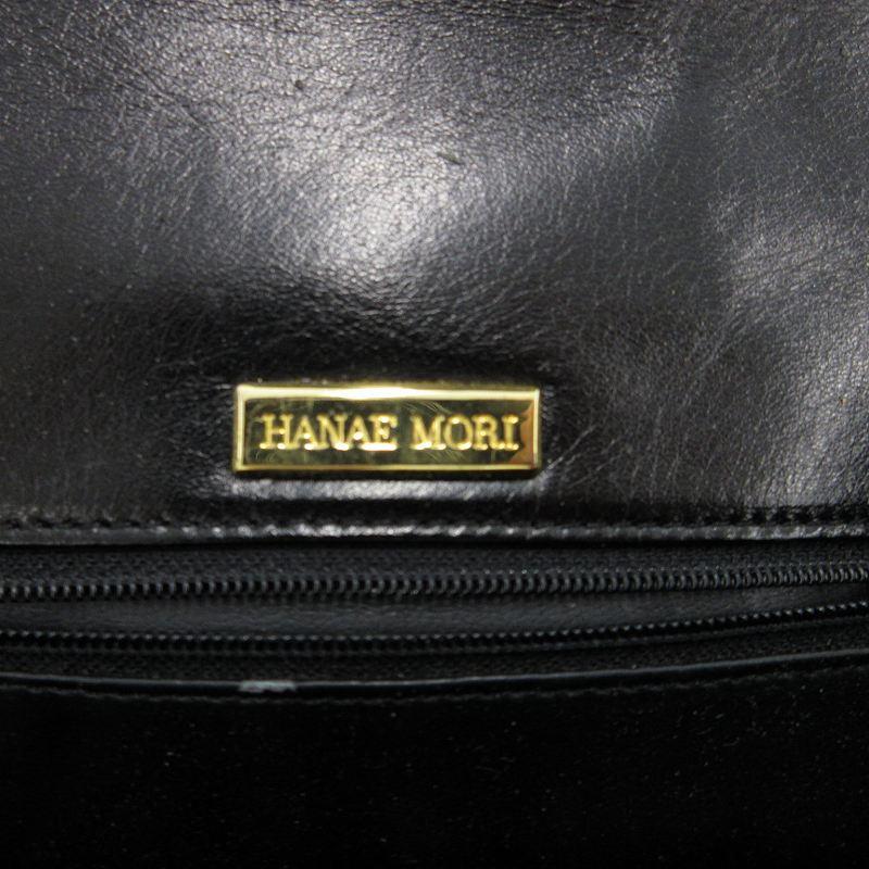 ハナエモリ HANAE MORI ハンドバッグ ポシェット ロゴ金具 黒 ハナエモリ HANAE MORI ハンドバッグ ポシェット ロゴ金具 黒