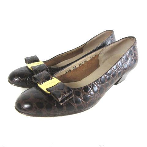 サルヴァトーレフェラガモ Salvatore Ferragamo ヴァラリボン クロコ型