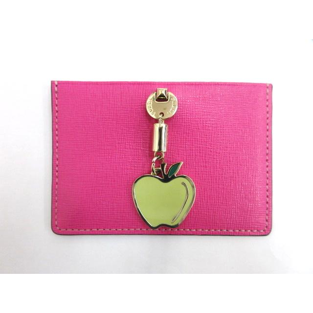 FURLA フルラ カードケース ピンク チャーム付き リンゴ FURLA フルラ カードケース ピンク チャーム付き リンゴ